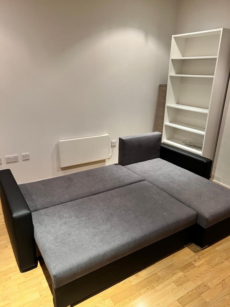 Stunning 2 bed flat! Centrally located in London, UK! - Housity