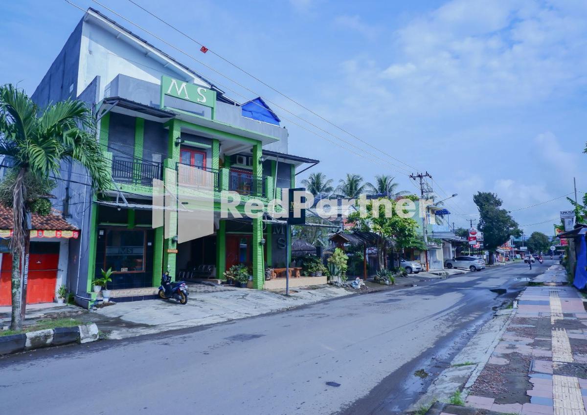 MS Hotel Pangandaran Mitra RedDoorz - Housity