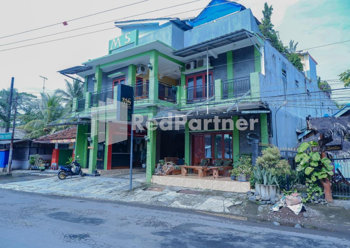 MS Hotel Pangandaran Mitra RedDoorz - Hizvo