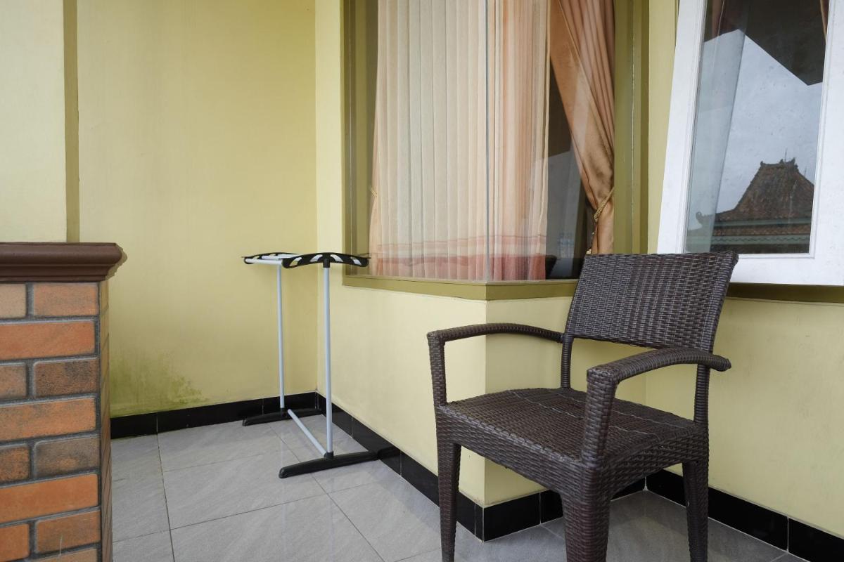 RedDoorz Syariah near Taman Rekreasi Kalianget Wonosobo - Housity