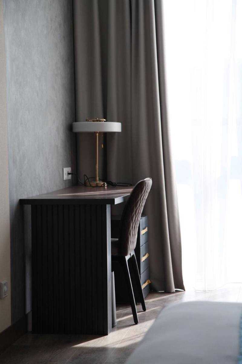 Sofia International Hotel - Housity