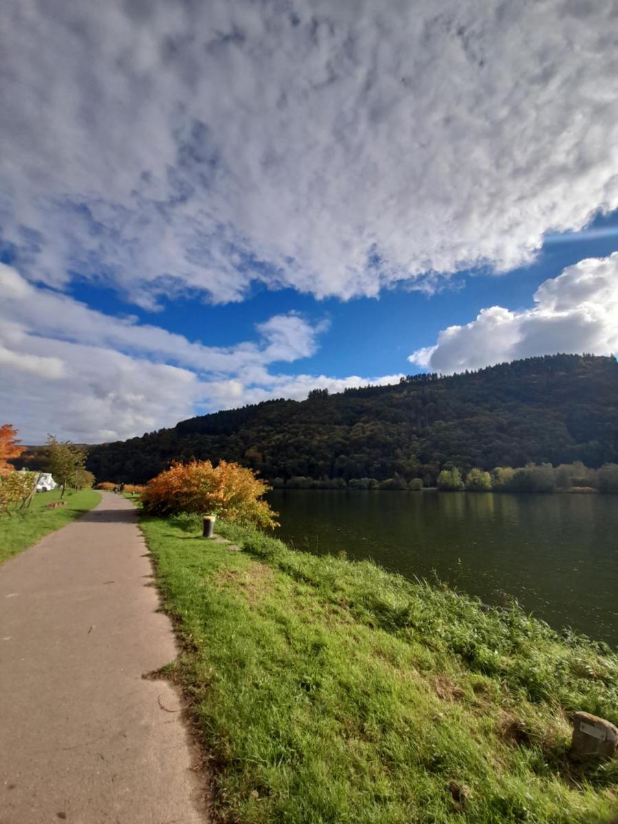 Ferienwohnungen am Moselbeach - Housity