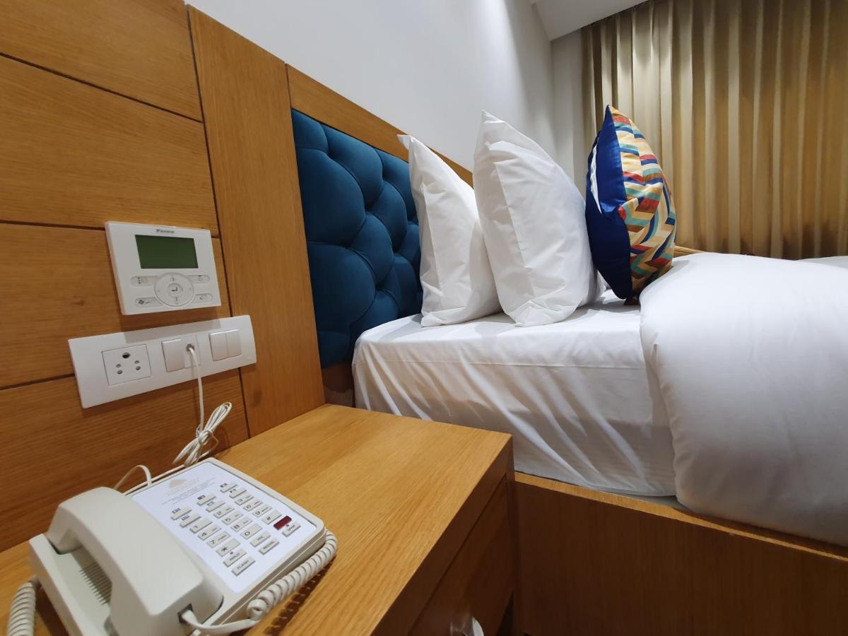 Hotel Classio Royale - Housity