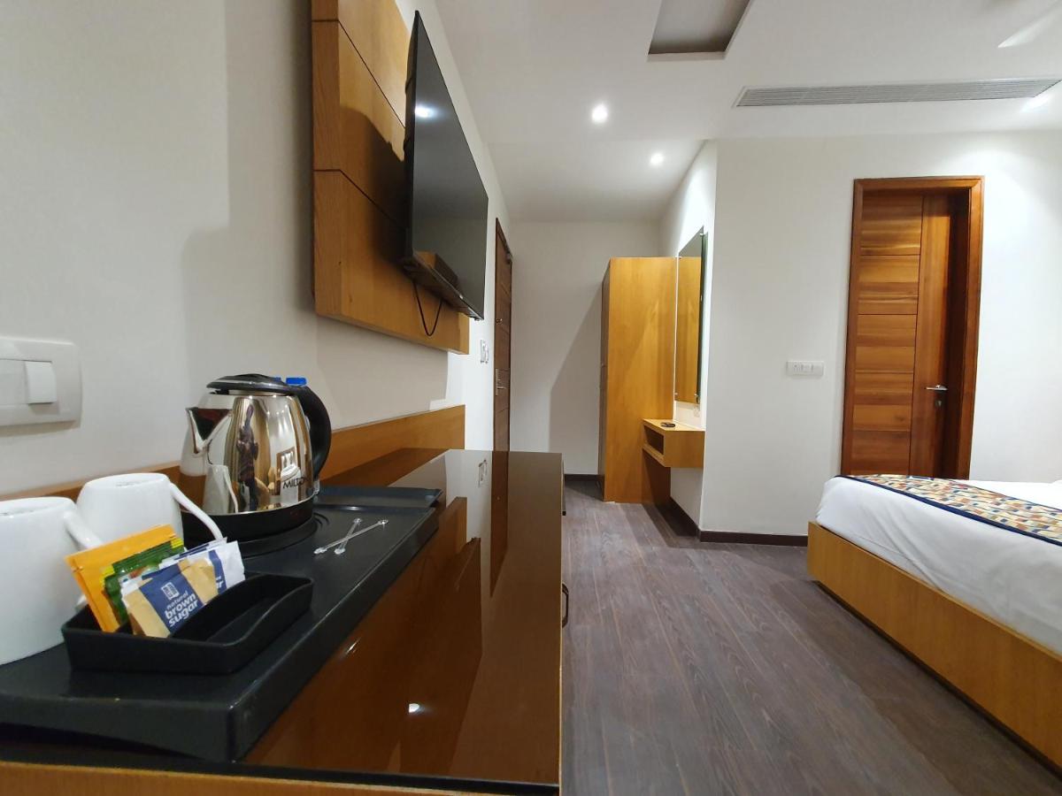 Hotel Classio Royale - Housity