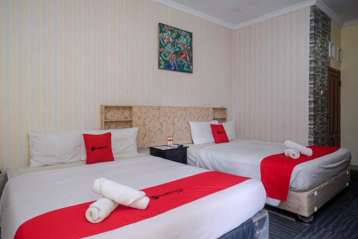 RedDoorz at Mamagayo Inn Yogyakarta - Housity