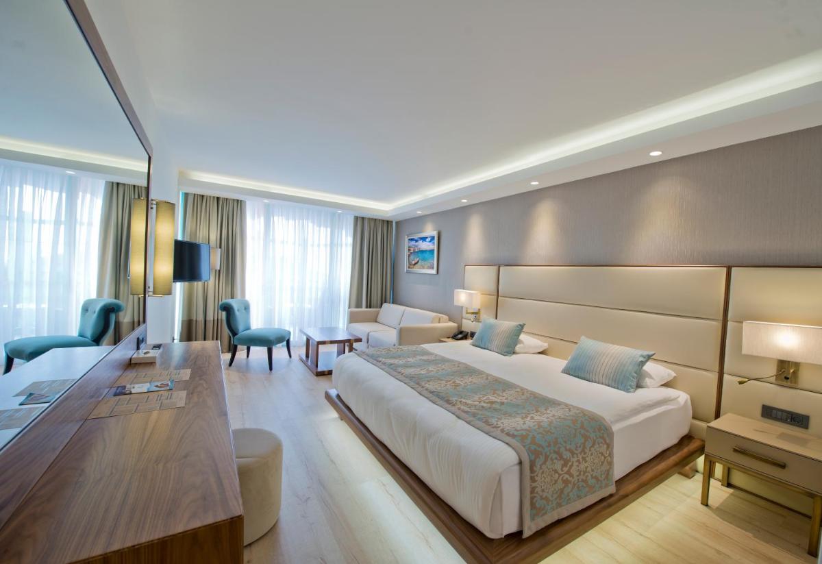 Liberty Lykia Adults Only - Housity