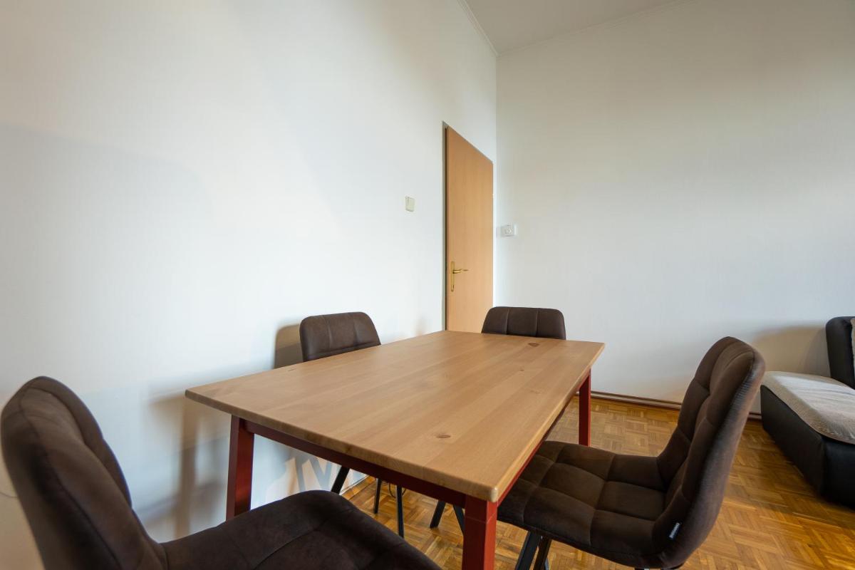 Two bedrooms family nice apartment - Housity