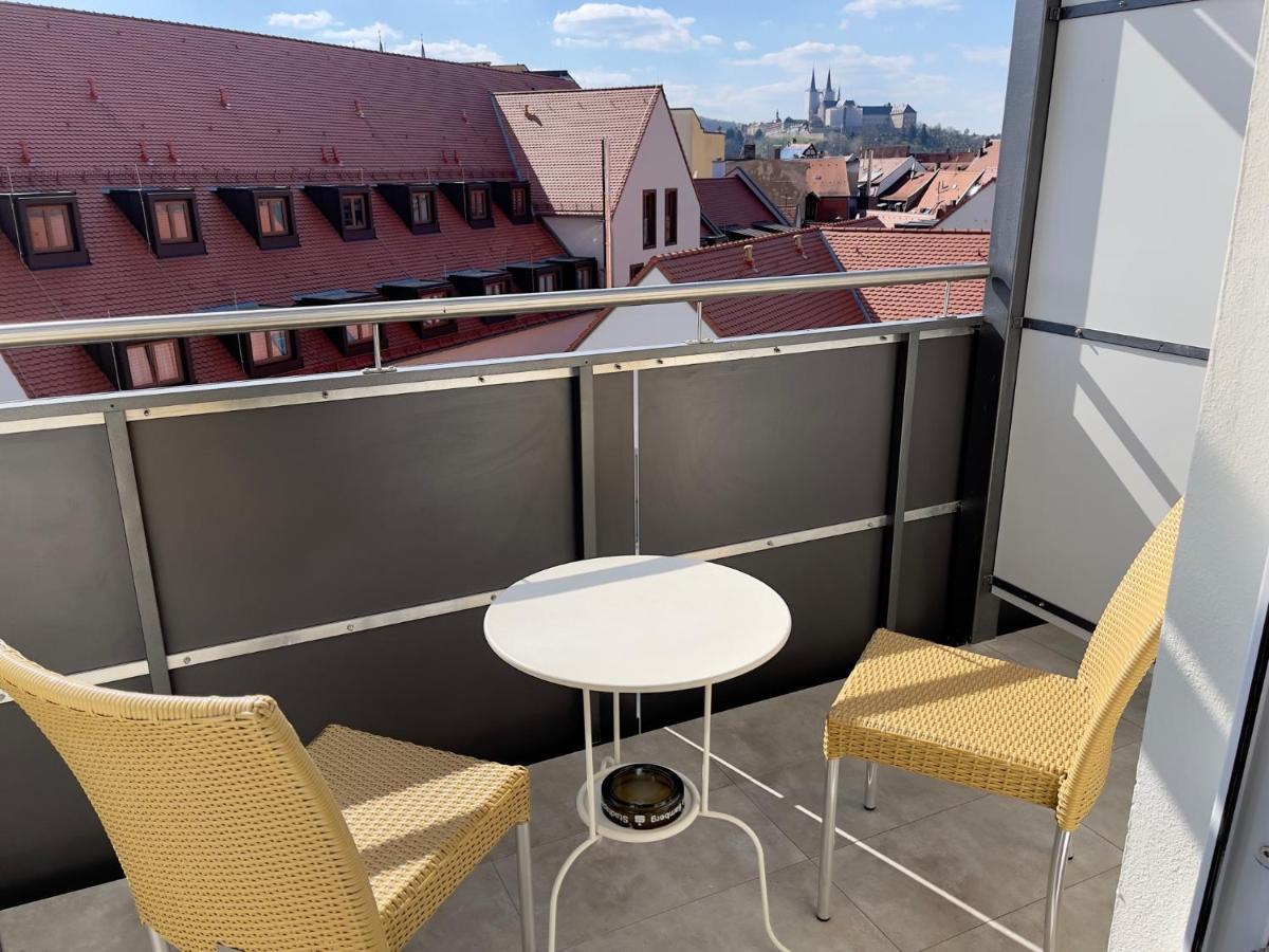 Suitetrails - Hotel Central