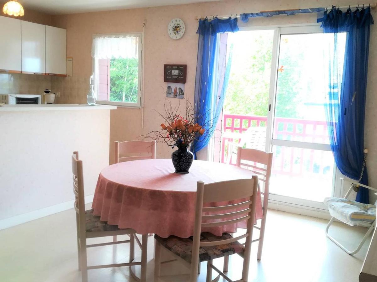 Appartement paisible à La Turballe: proche plage, commerces, balcon ensoleillé, parking et garage - FR-1-392-112 - Housity