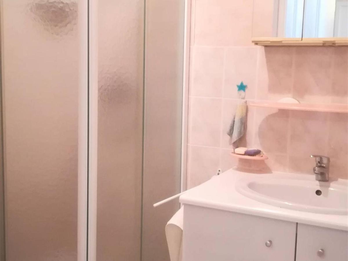 Appartement paisible à La Turballe: proche plage, commerces, balcon ensoleillé, parking et garage - FR-1-392-112 - Housity