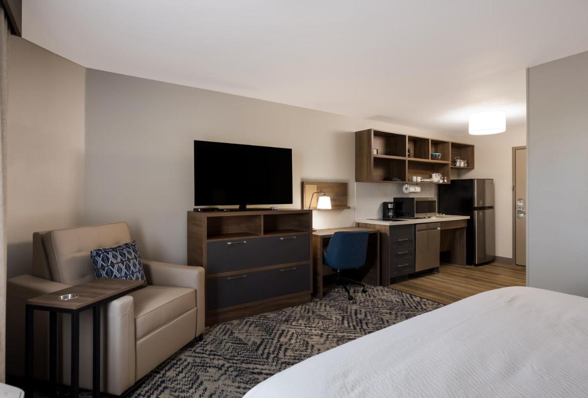 Candlewood Suites Lafayette - River Ranch by IHG - Housity