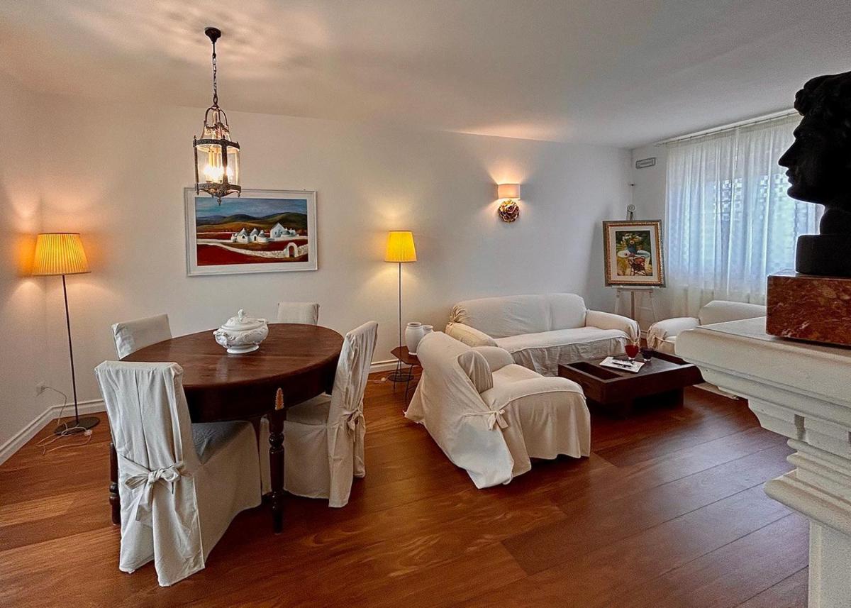 Vìae Guest House - Housity