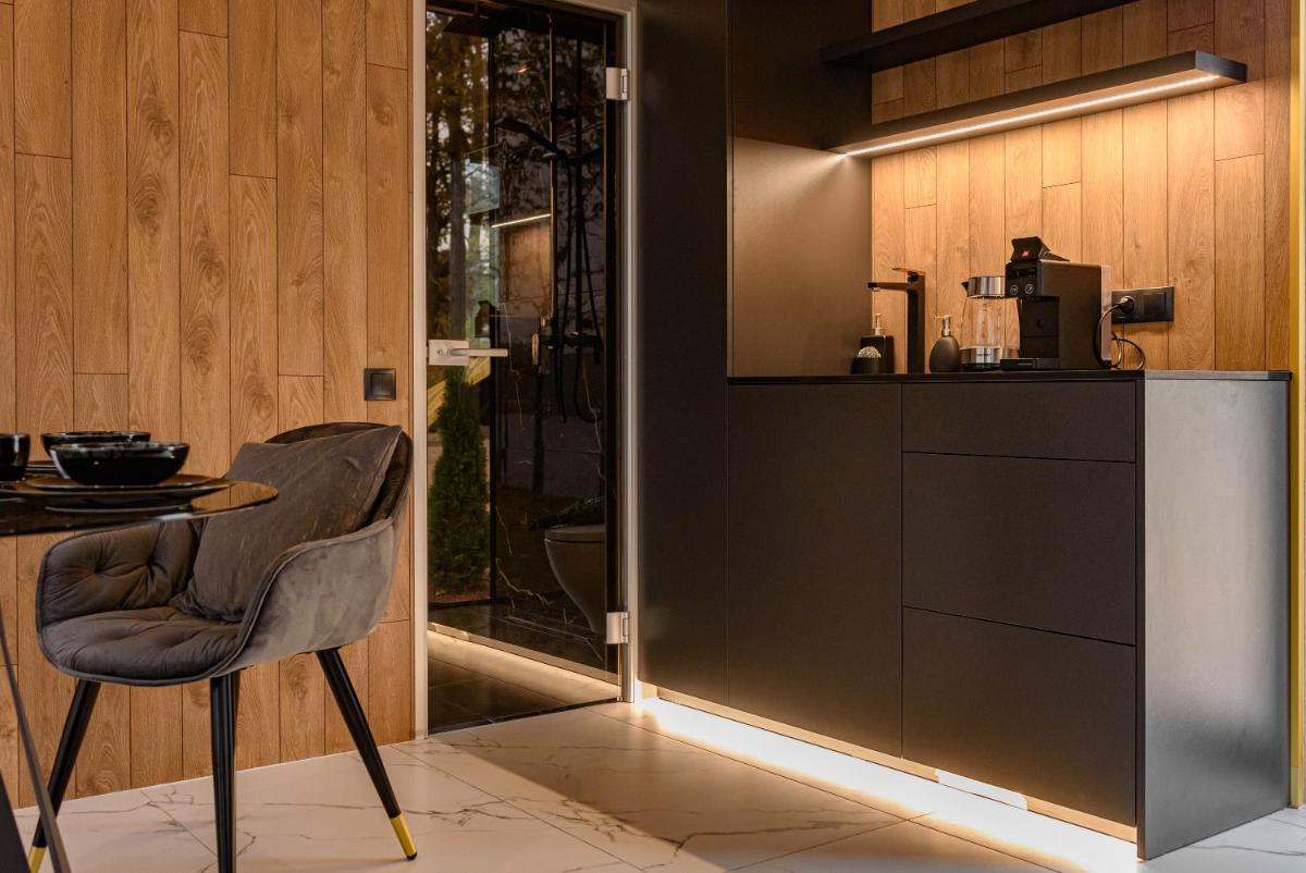 7Mirrors - Housity