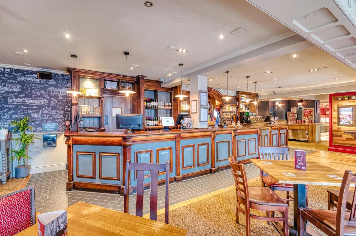 Toby Carvery Edinburgh West by Innkeeper's Collection - Housity