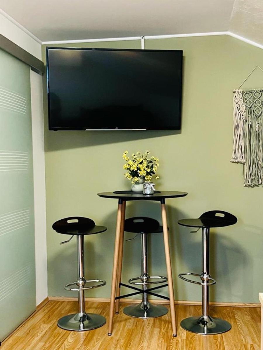 Apartment Buga Bilje - Housity