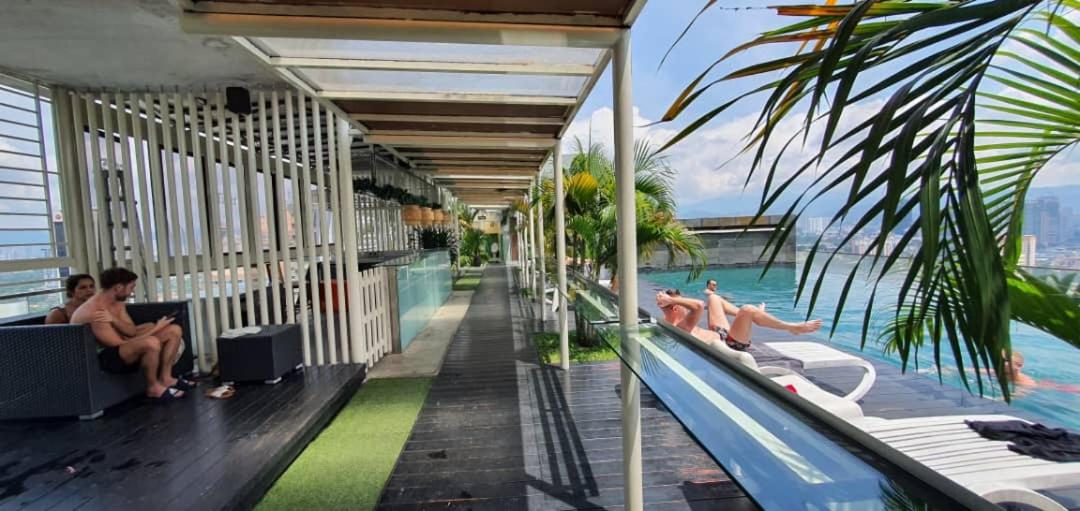 Regalia Suites KLCC View Rooftop Infinity Pool by Angkasa Homes - Housity
