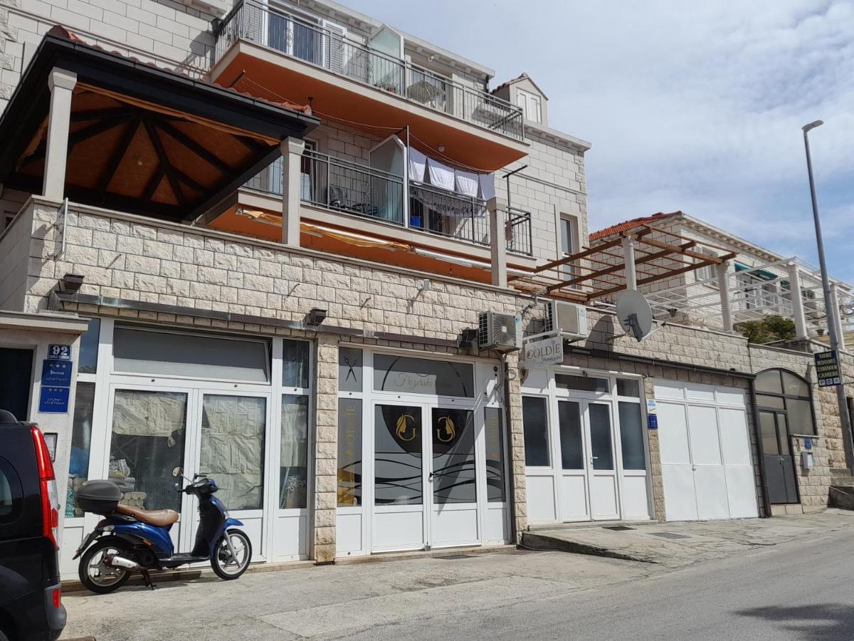 Apartment Jasmina - Housity