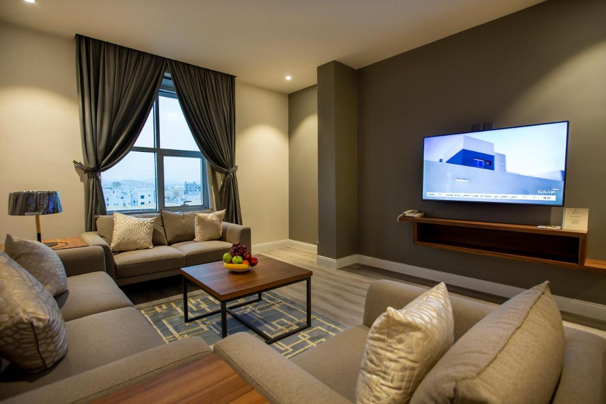 دانة المروج للأجنحة الفندقية Danat Almourouj Hotel Suites - Housity
