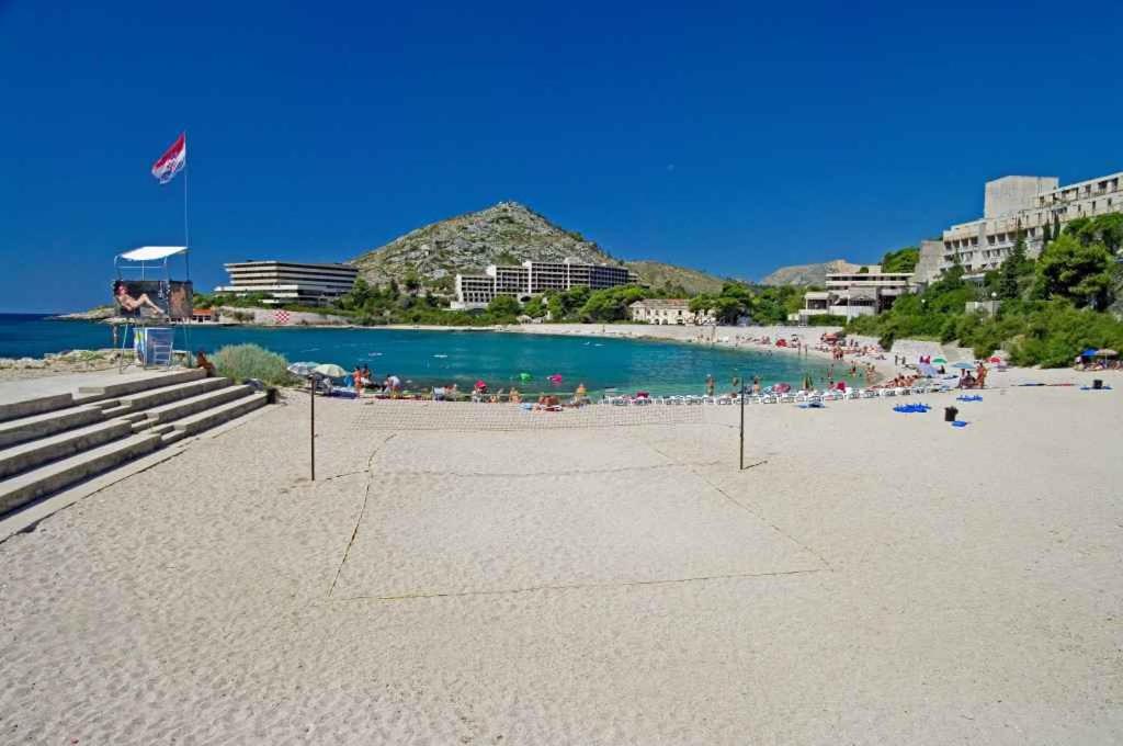 Apartments in Mlini 44021 - Housity