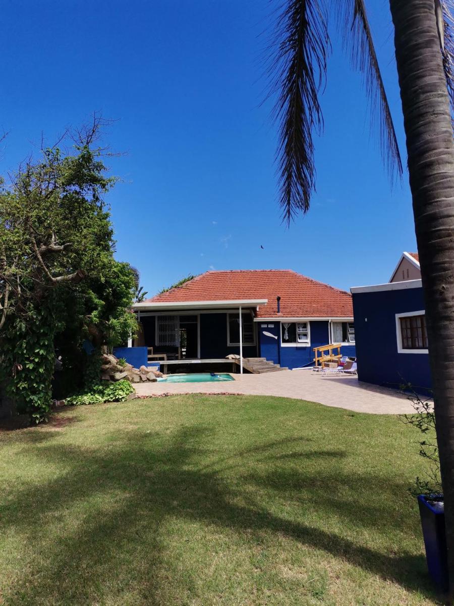 By The Beach - Housity