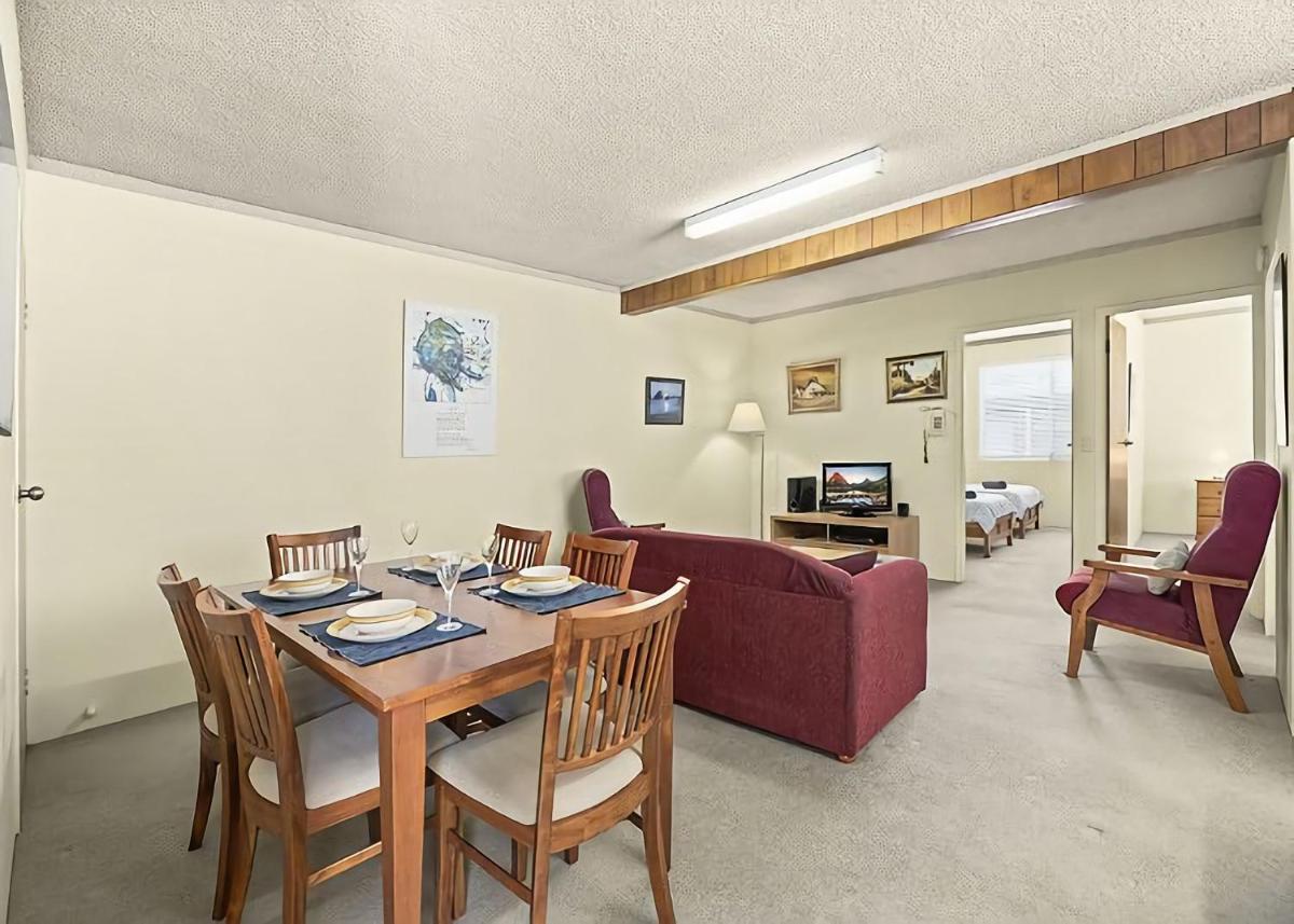 Myee Court 3 - Housity