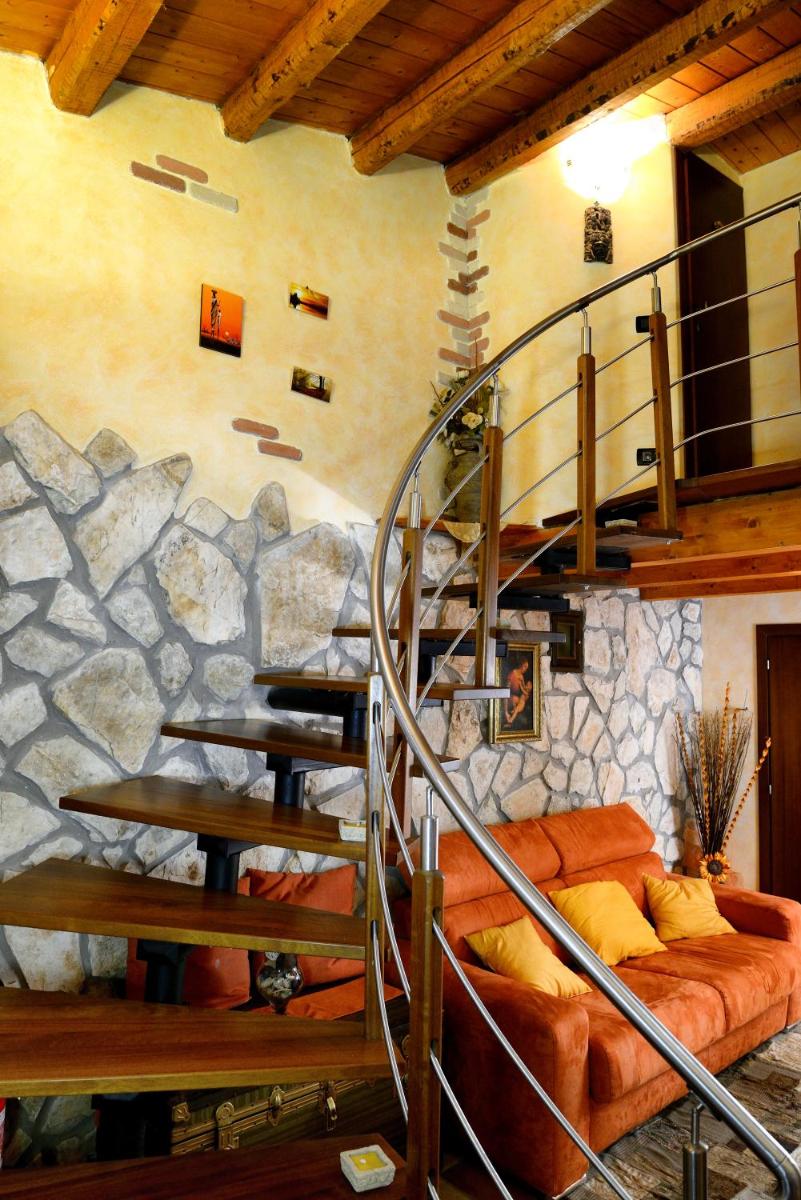 Alla Corte dei Ventimiglia - Housity