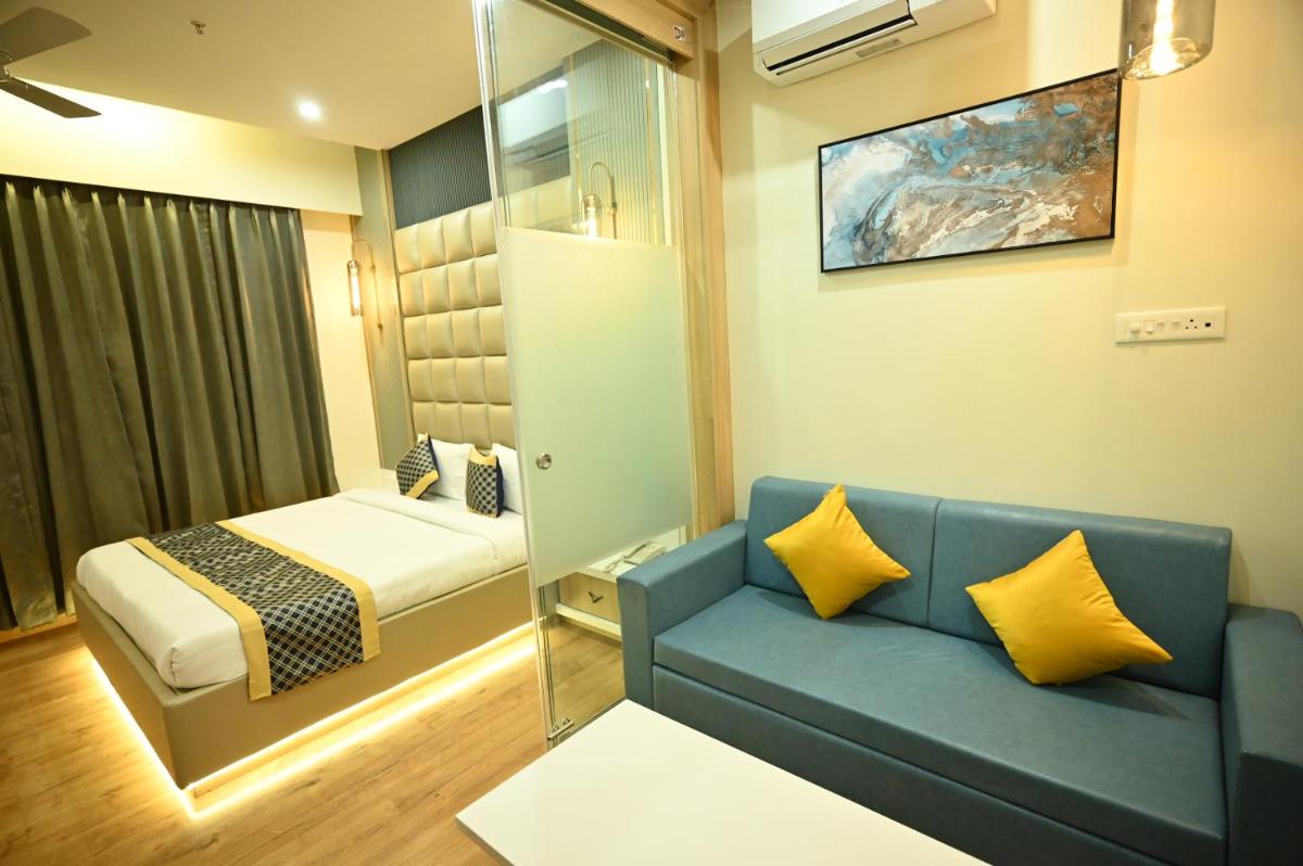 Hotel City Centre Latur - Housity