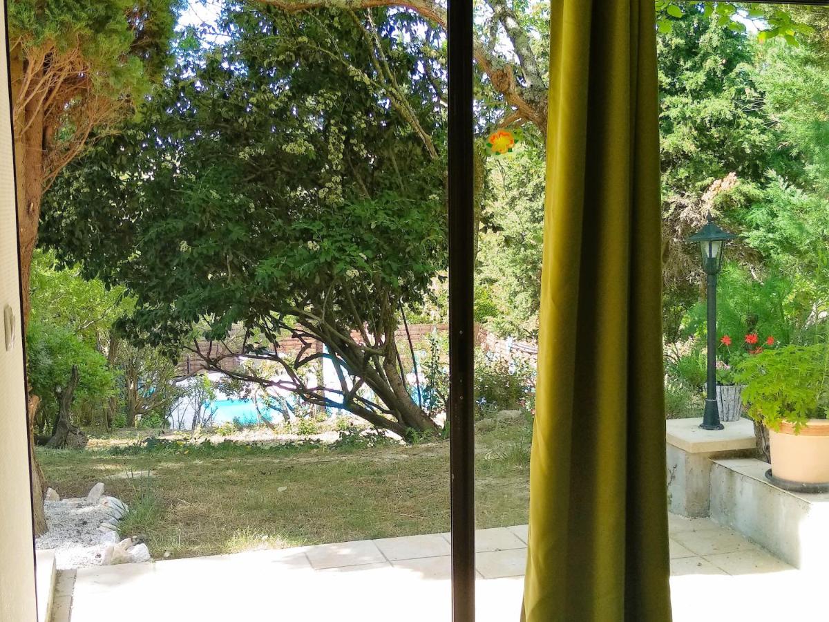 Chambre Indépendante Piscine, Parc, Cuisine... - Housity