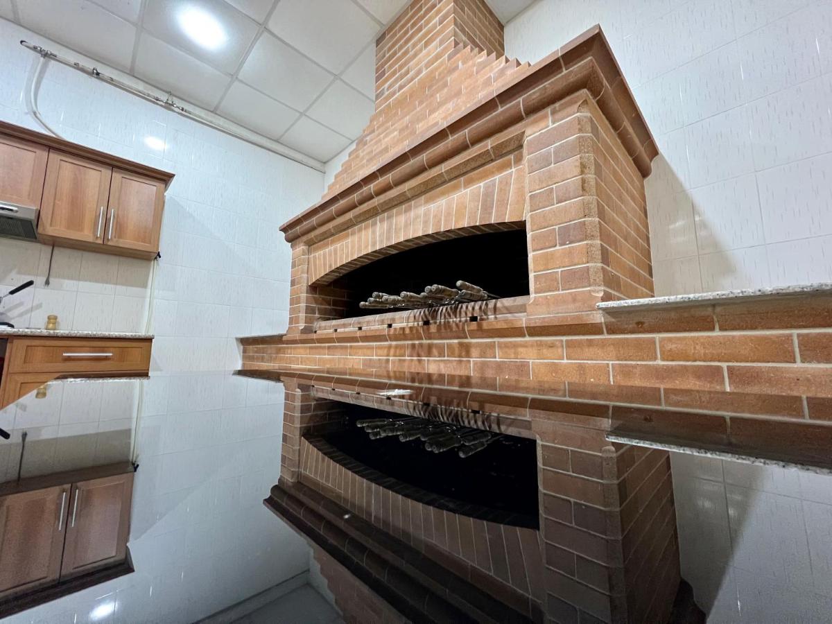 Luxury Villa - Housity