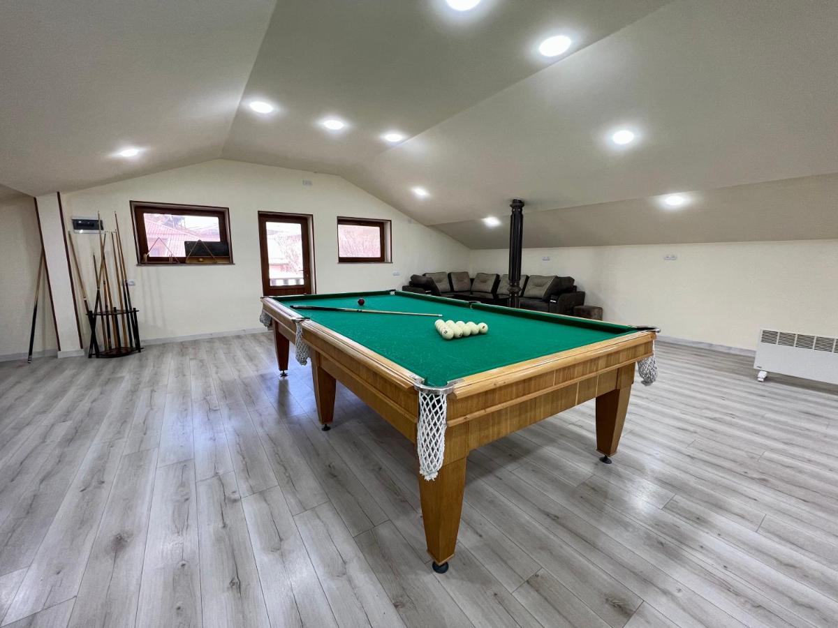Luxury Villa - Housity