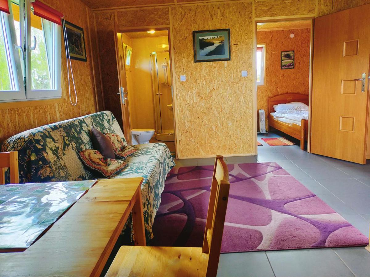 Eurostruś - domki, zoo - Housity