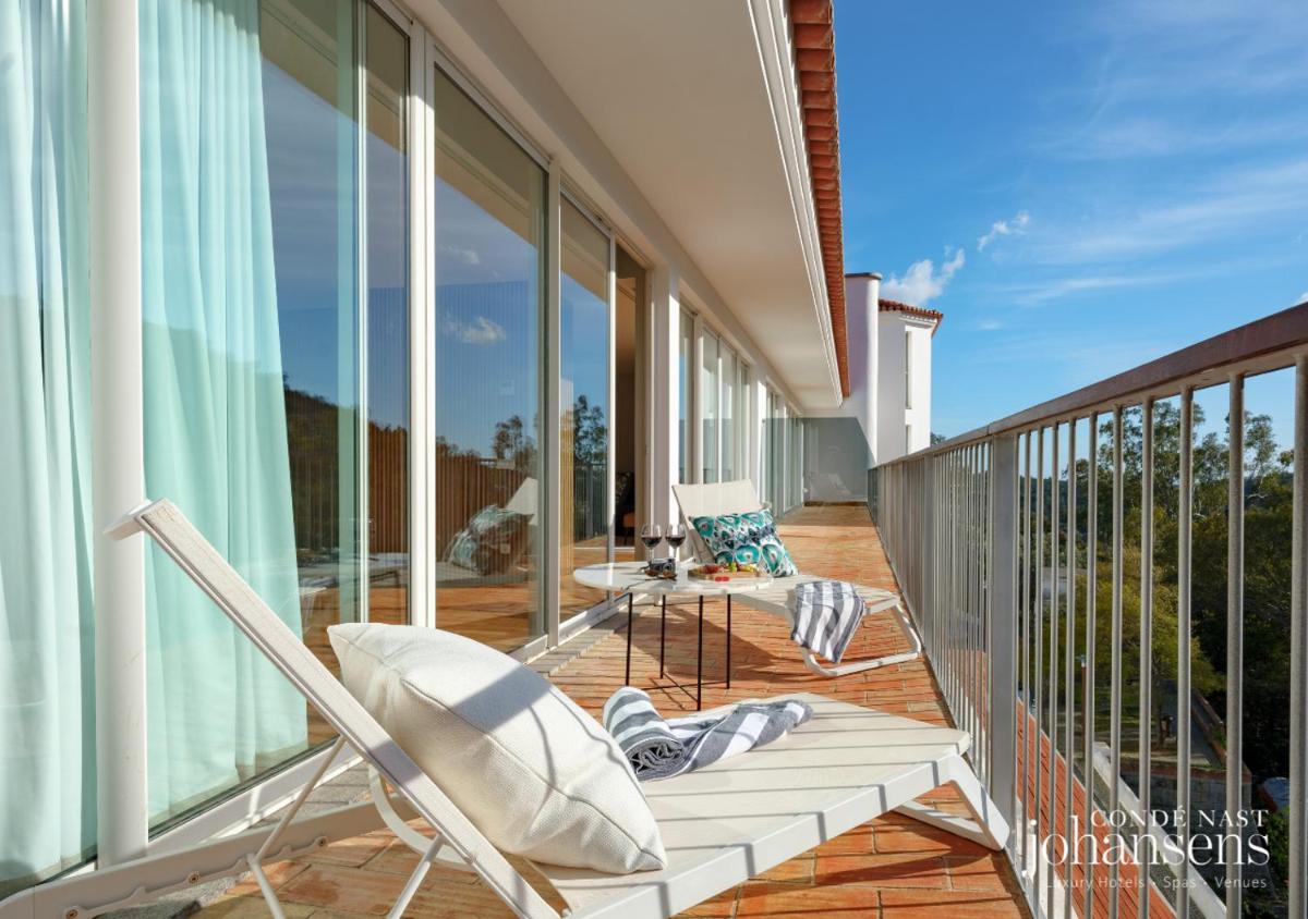 Uma varanda ou terraço em Pure Monchique Hotel - Villa Termal Spa Resort - by Unlock Hotels