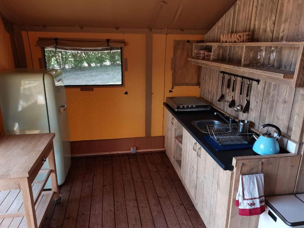 Tente Lodge 13 couchages - Housity