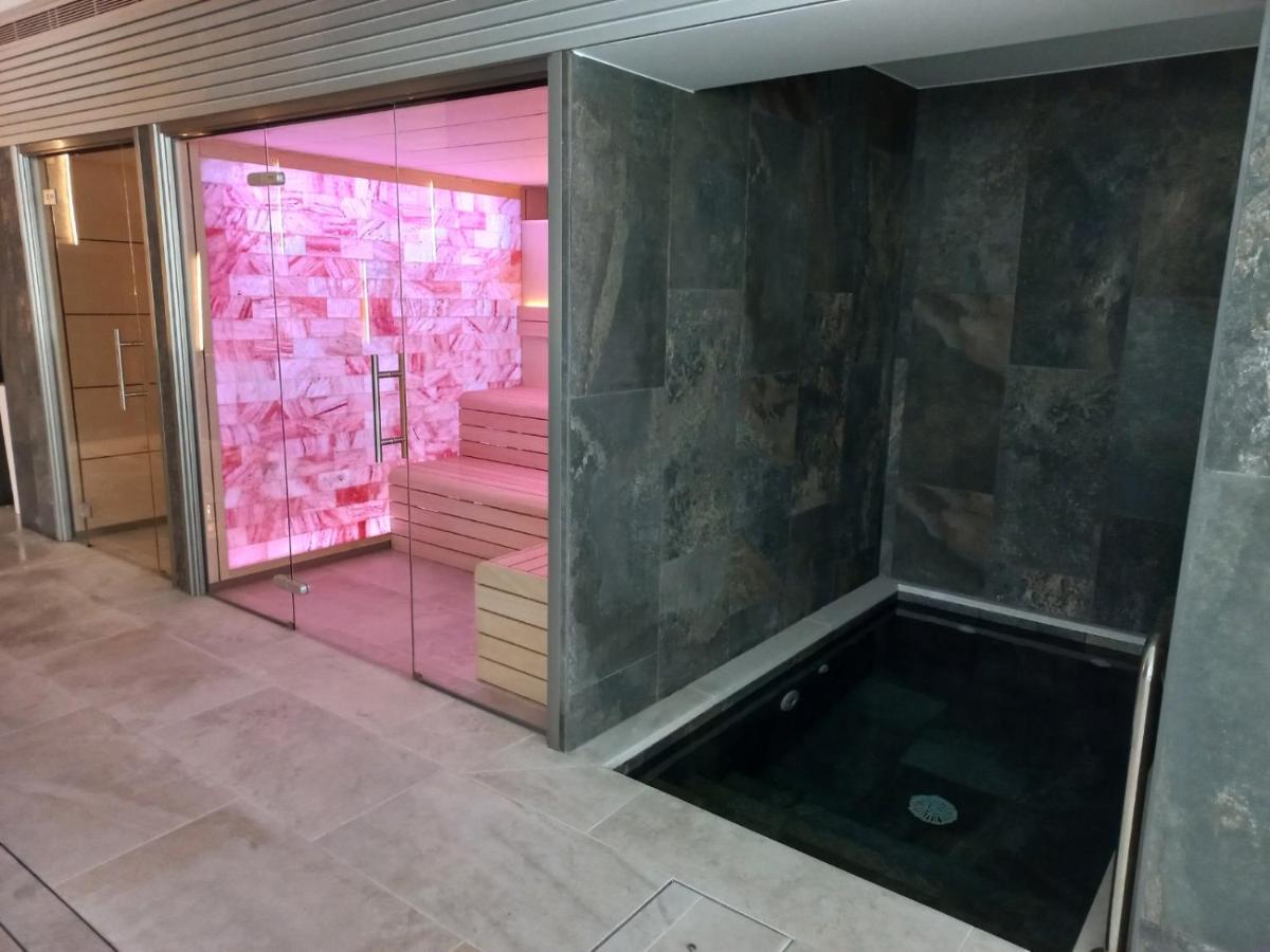 Un baño de Sumus Hotel Monteplaya & SPA 4Sup - Adults Only