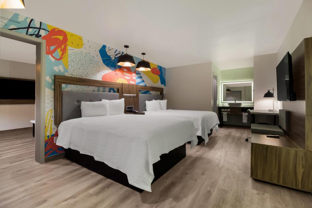 Signature Inn Houston Galleria - Housity