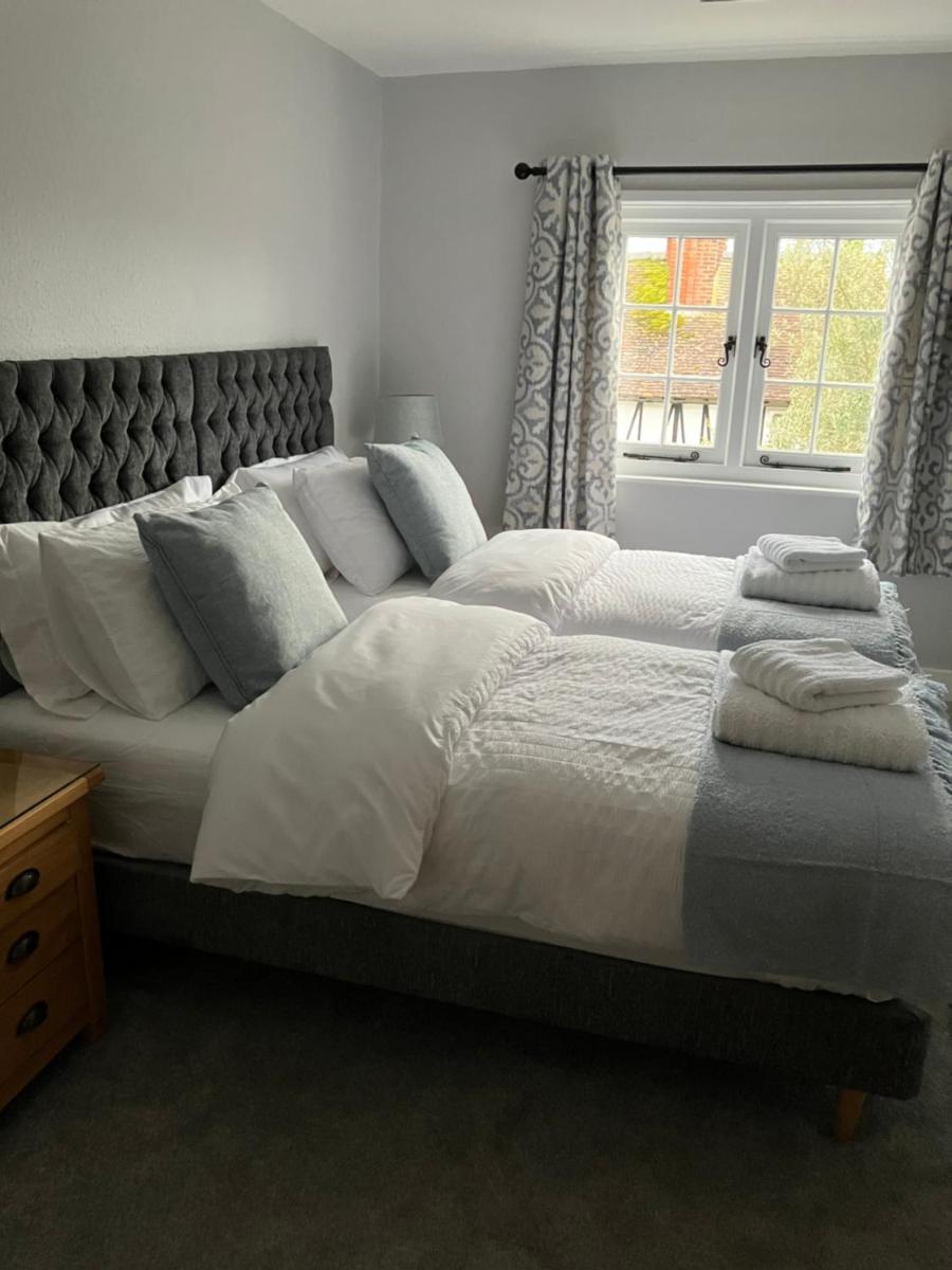 The Smithy Cottage - Housity