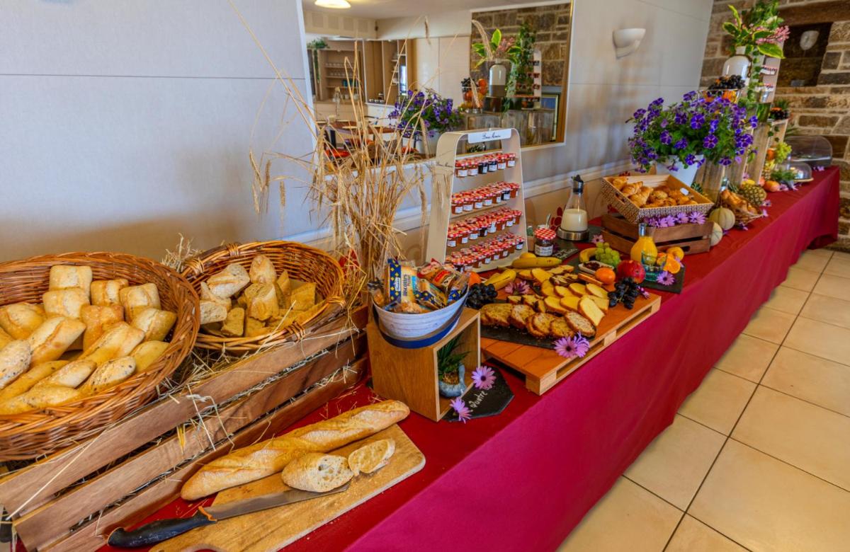 Nourriture dans l'hôtel ou à proximité