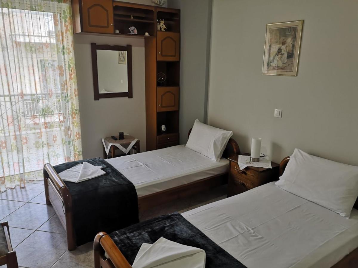 Panos & Antzy Apartments - Housity