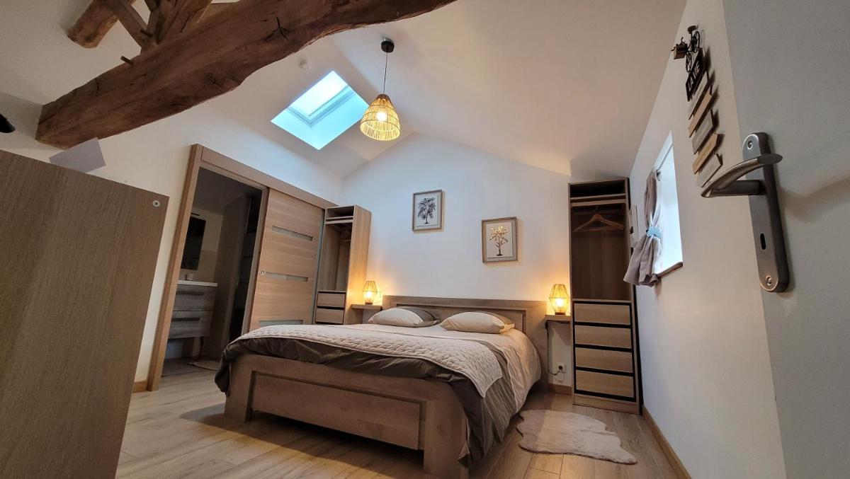 Letape Des Vigealieres Gite 3 Chambres - Housity