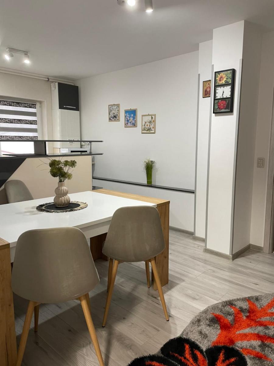 Apartament Daniel - Housity