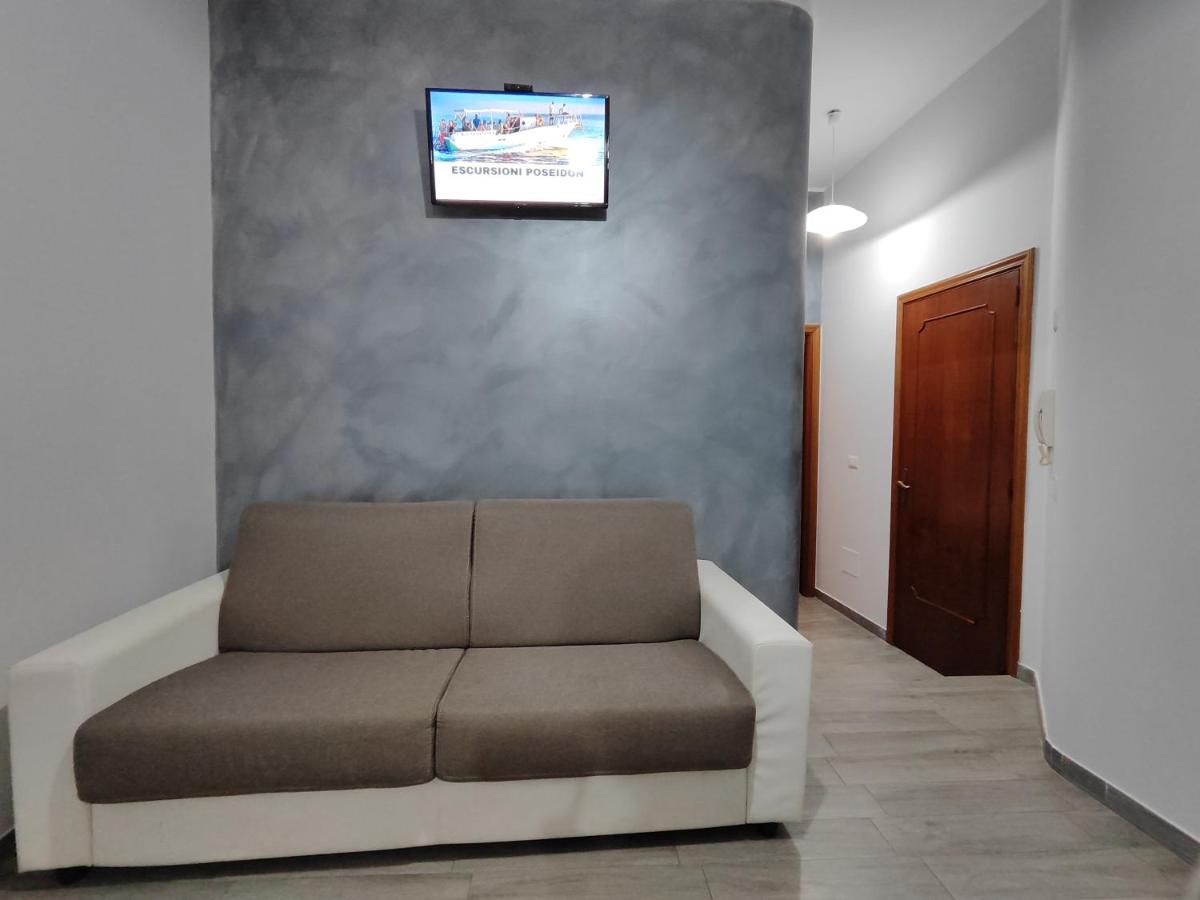Sicily travel apartment's 1 - Housity