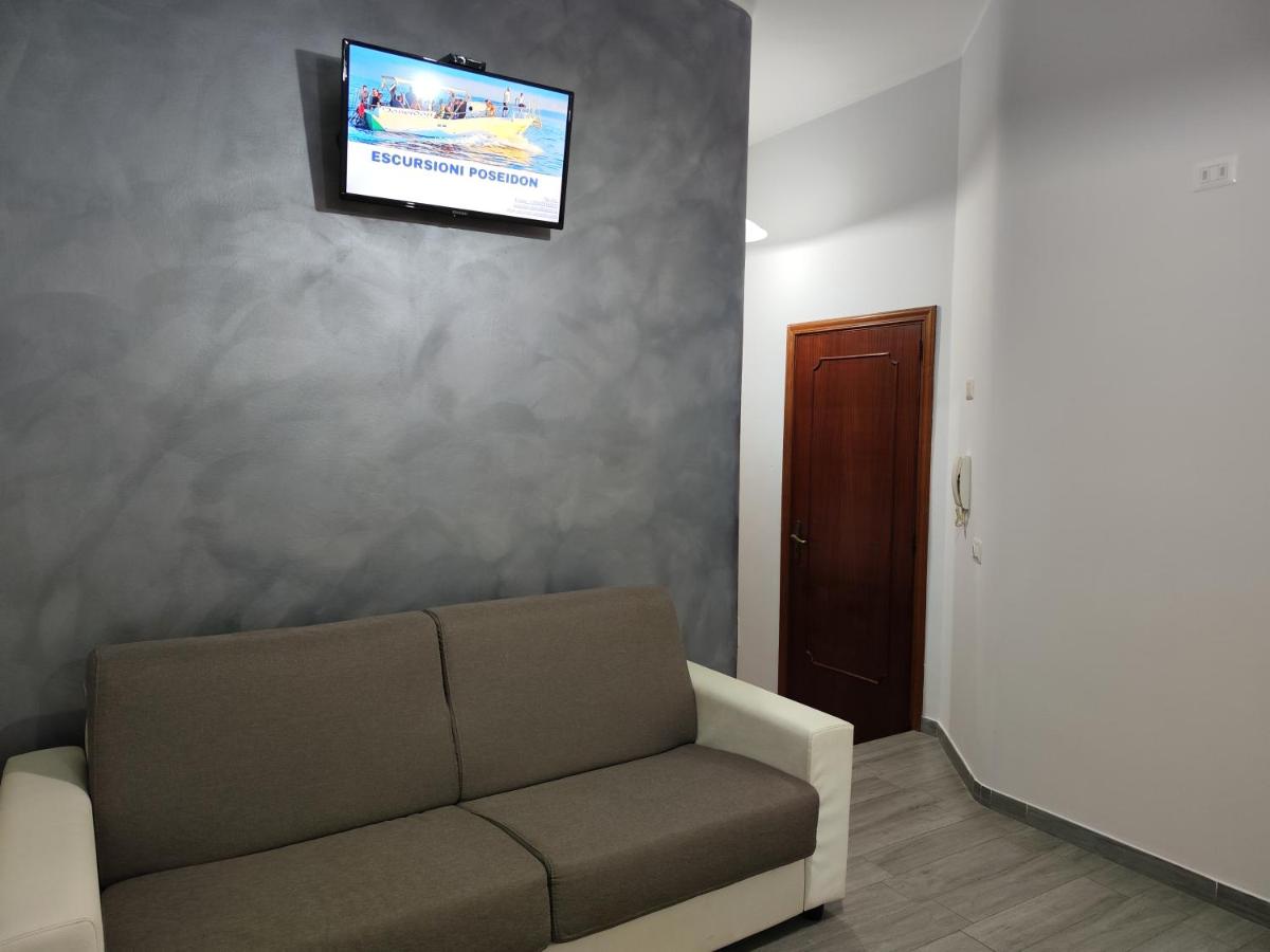 Sicily travel apartment's 1 - Housity