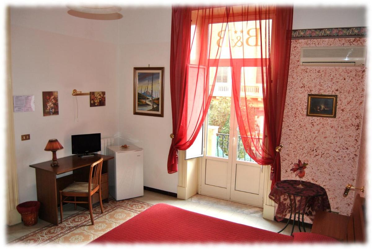 Bed and Breakfast D'Angelo - Housity