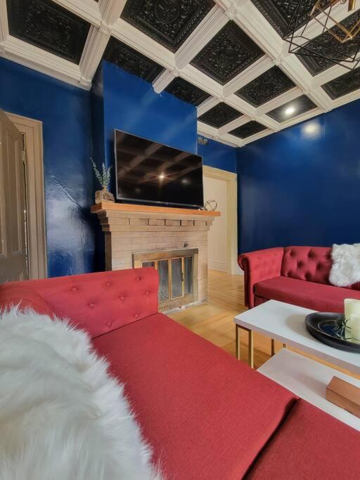 The Maple Shade Suite - Housity