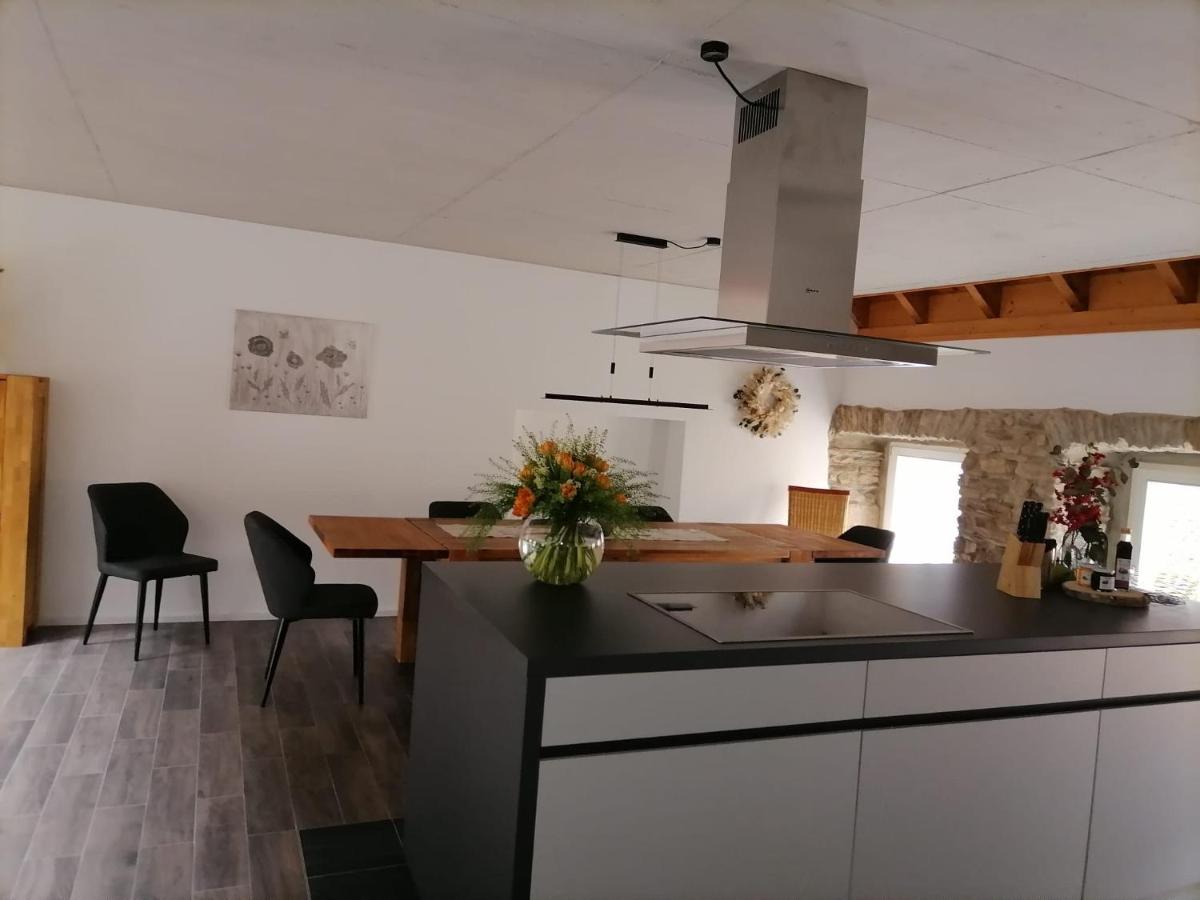Ferienwohnung am Wald-und Wiesenkorb - Housity