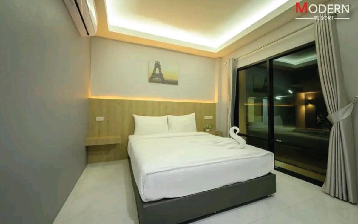 Modern Resort - Housity