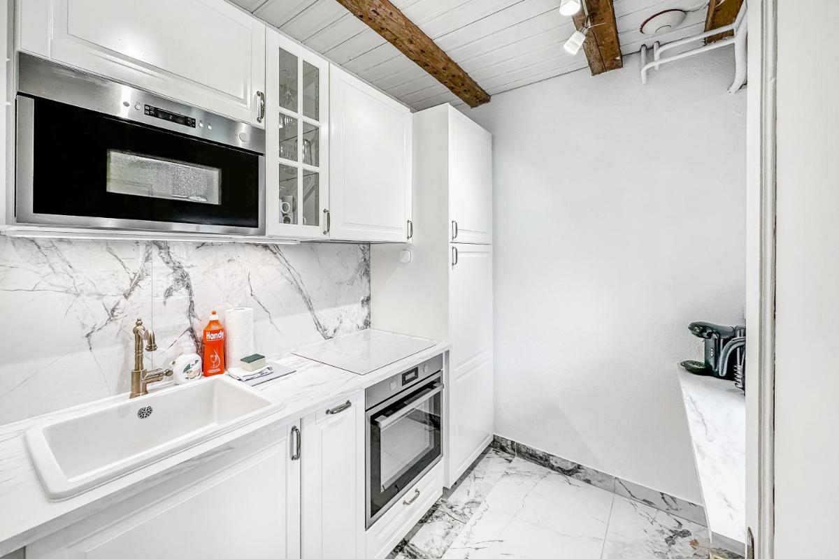 Château du Châtelard | 2 persons - Housity