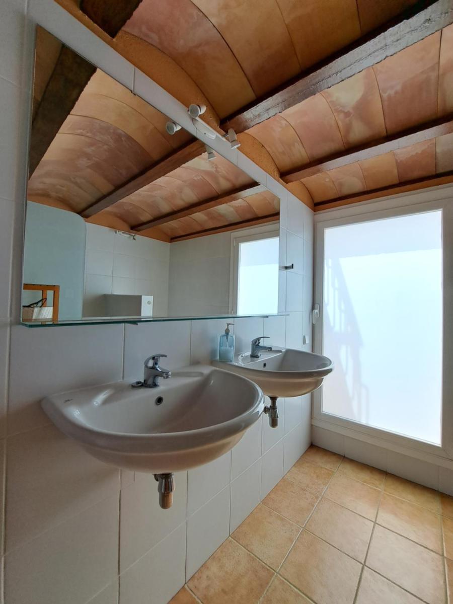 La Roqueta Hotel - Housity