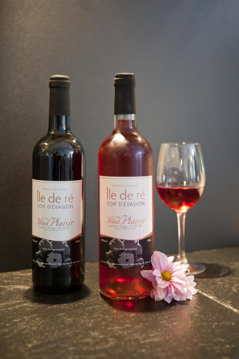 Boissons dans l'établissement Elégance Suites Hôtel