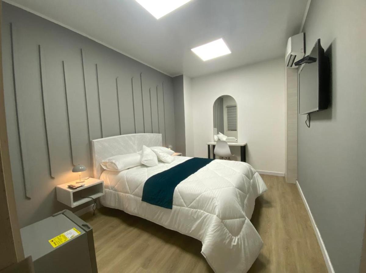 HOTEL ROYAL TOSCANA - Housity